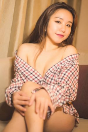 女子学院电影_BD英语高清完整版