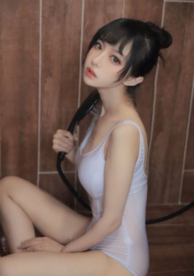 美女尿口免费看_超清BD在线观看