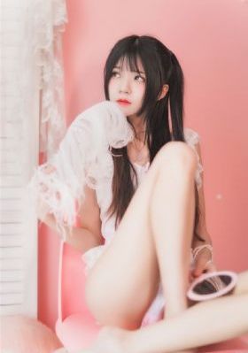 三个男人躁我一个爽视频免费_高清完整版免费在线观看