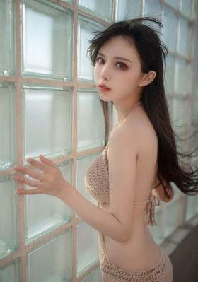 卧室电影_国语迅雷下载
