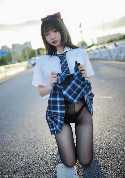 抱胁西班牙篇剧场版动画在哪里看_最新电影在线观看